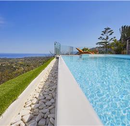 2 bedroom villa with pool, Castellammare del Golfo, sleeps 4